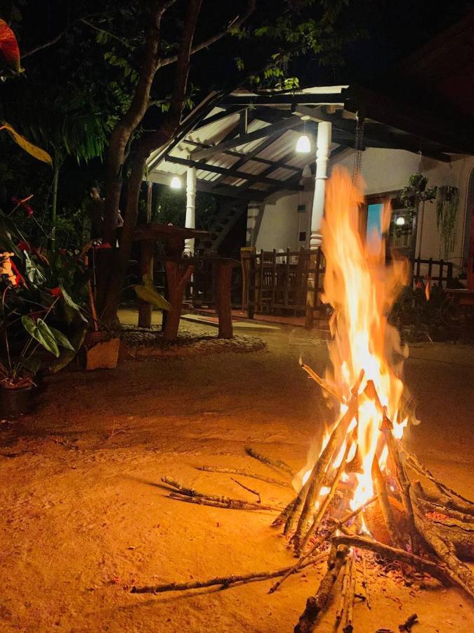 Ella Sandy Heaven Homestay Exterior photo